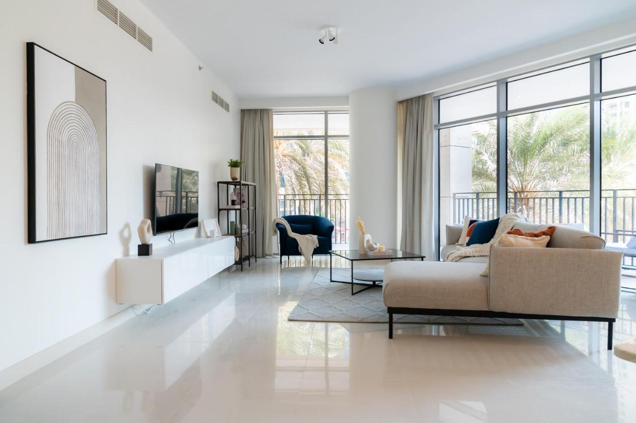 Higuests - Elegant Apt With Terrace Minutes From Burj Khalifa ドバイ エクステリア 写真