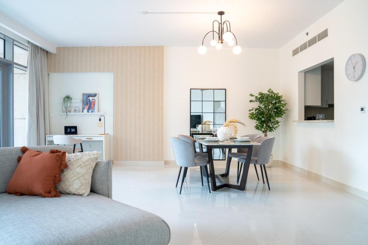 Higuests - Elegant Apt With Terrace Minutes From Burj Khalifa ドバイ エクステリア 写真