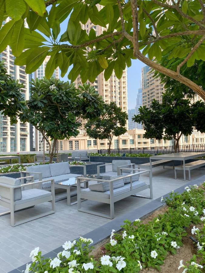 Higuests - Elegant Apt With Terrace Minutes From Burj Khalifa ドバイ エクステリア 写真