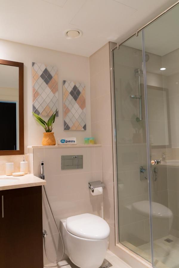 Higuests - Elegant Apt With Terrace Minutes From Burj Khalifa ドバイ エクステリア 写真